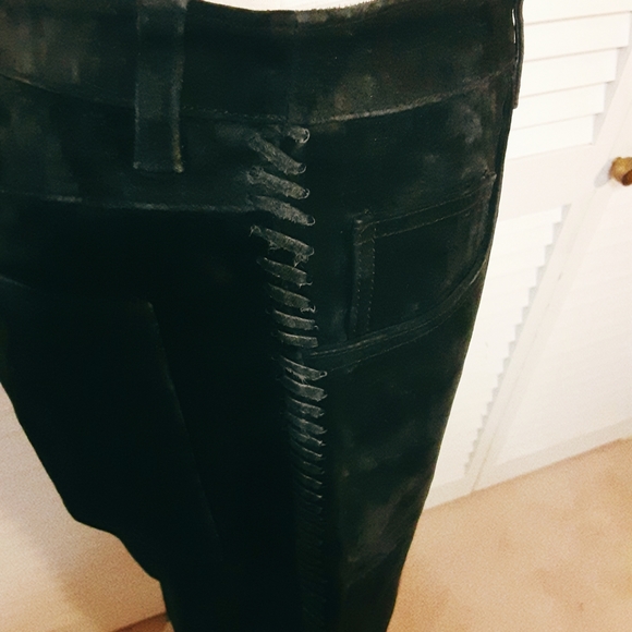 100% Leather Lightweight Suede by Chicos with Leather Braiding Down the Sides - Picture 7 of 16